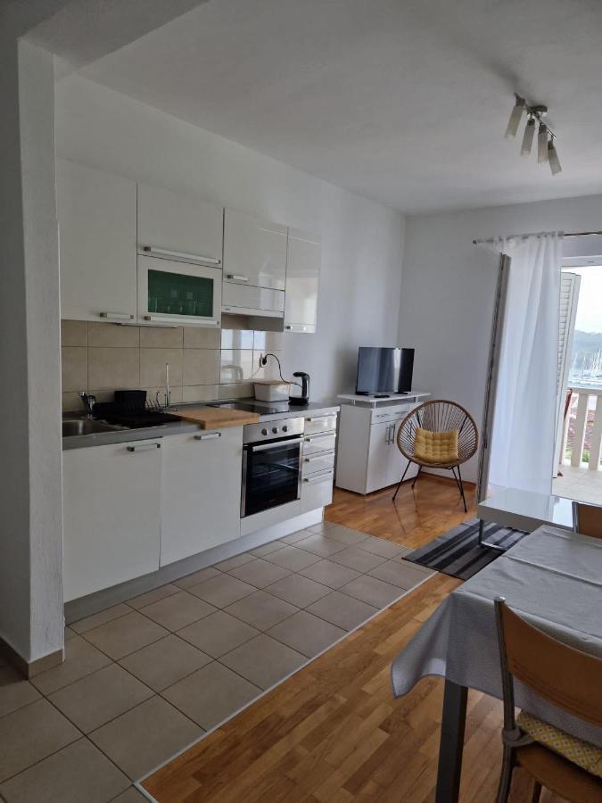 Apartments Sandra Rogoznica  Esterno foto